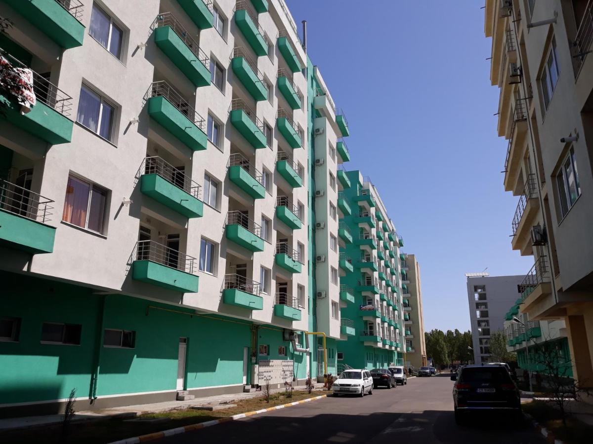 Summerland Mrs Apartment Mamaia
