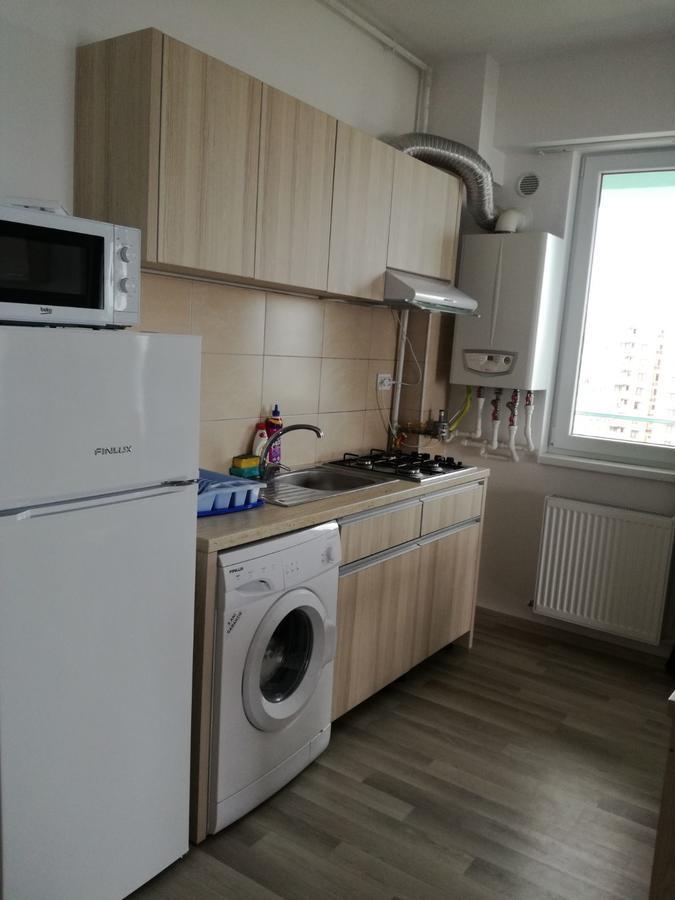 Apartment Summerland Mrs *